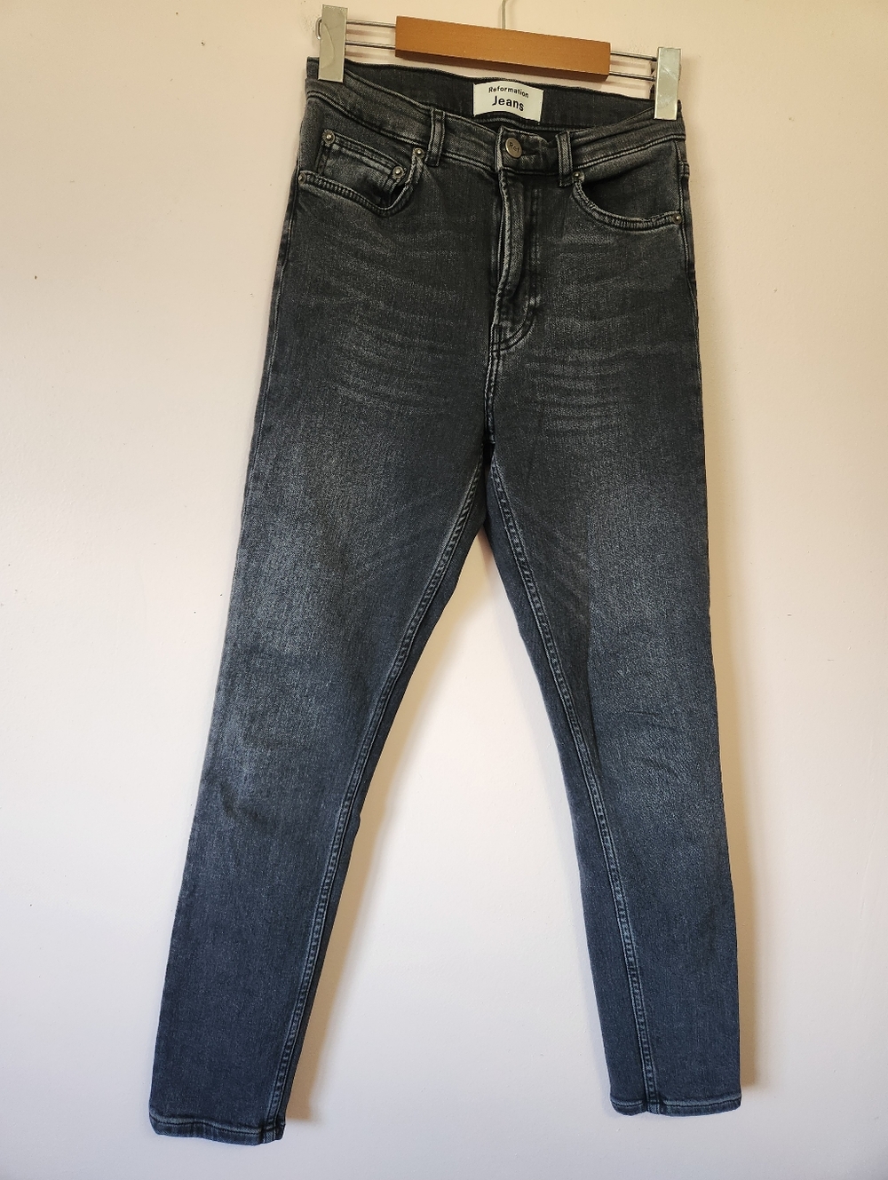 Reformation Harper High Rise Skinny Jeans Avalon Faded Black 25 Chic Minimalist